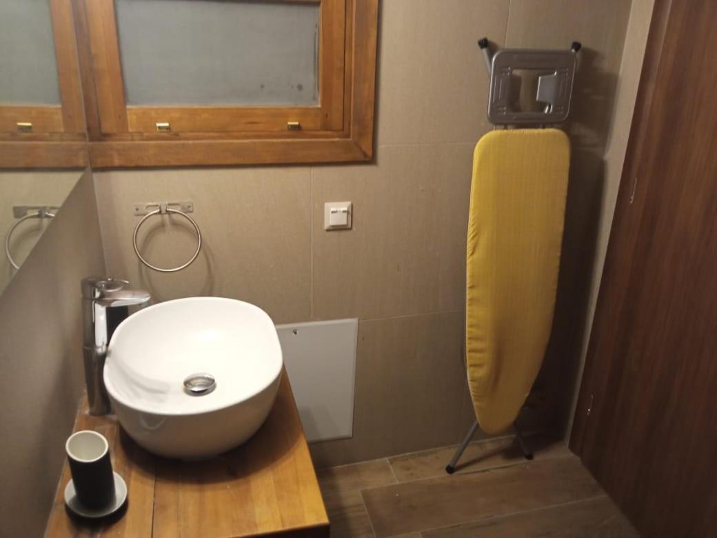 Utopia Suites Aegina Eksteriør bilde